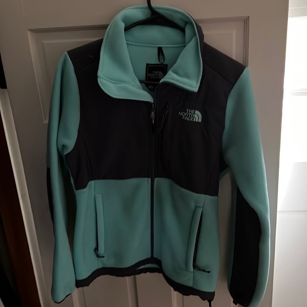 Womens Northface jacket